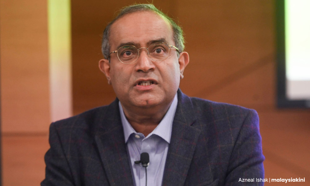 'Azam's contract extension speaks badly of Anwar's govt'