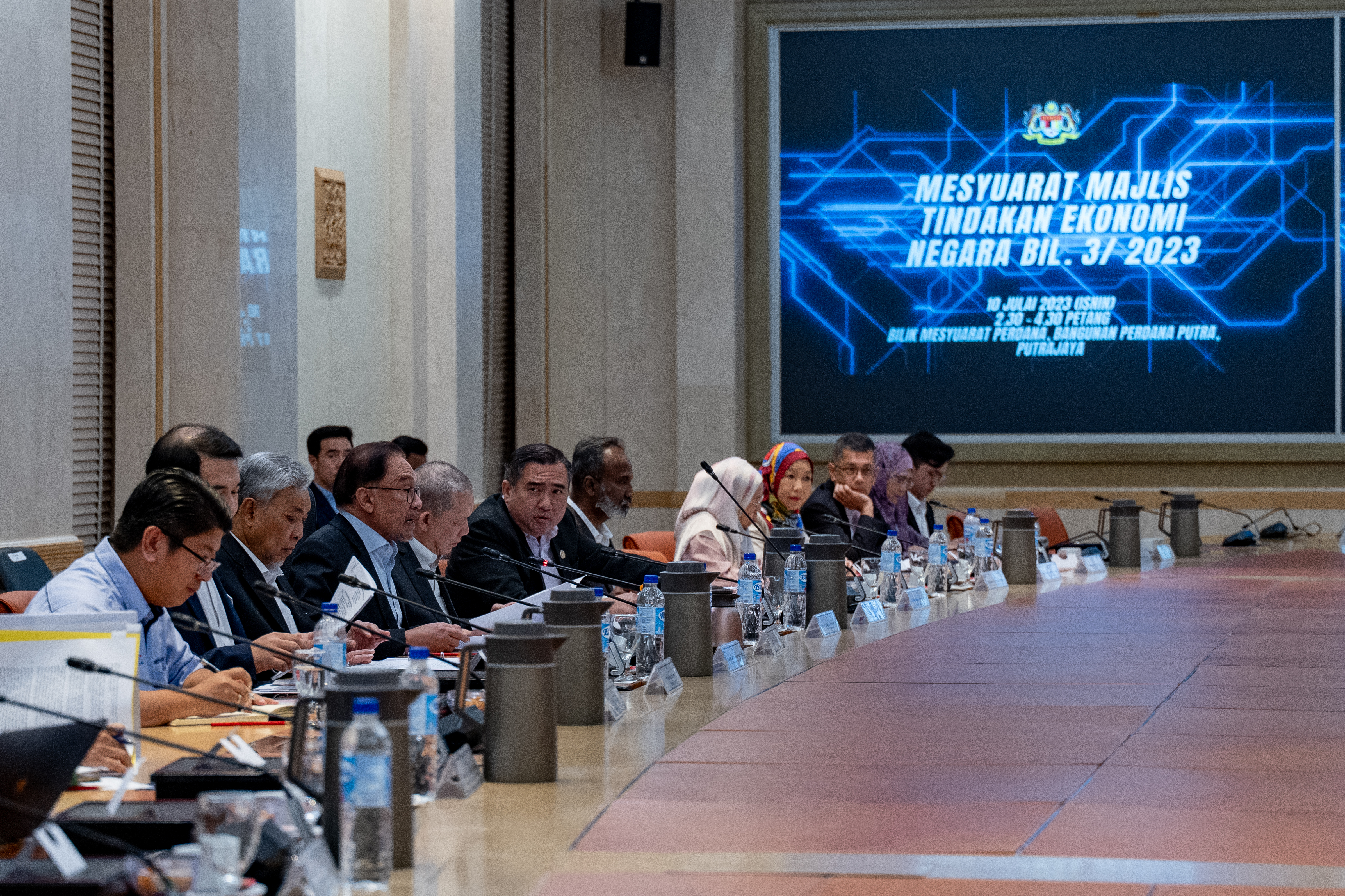 Kerajaan dalam tindakan merangka dasar Anti Ali Baba (Rent-Seeking) dan mempercepat Pelan Hala Tuju Peralihan Tenaga (NETR)