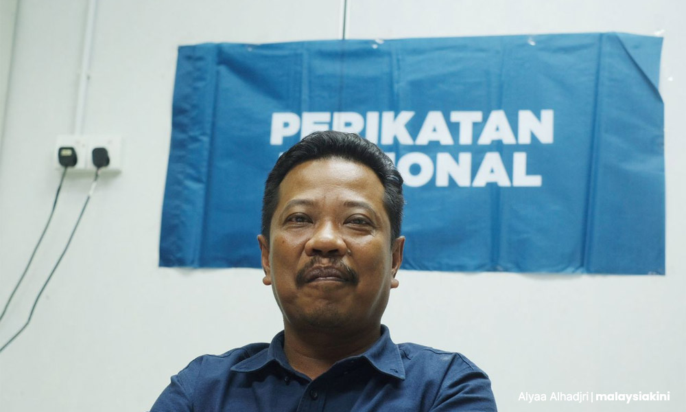 PN's Pulai candidate stays 'chill' while campaign team fires up voters