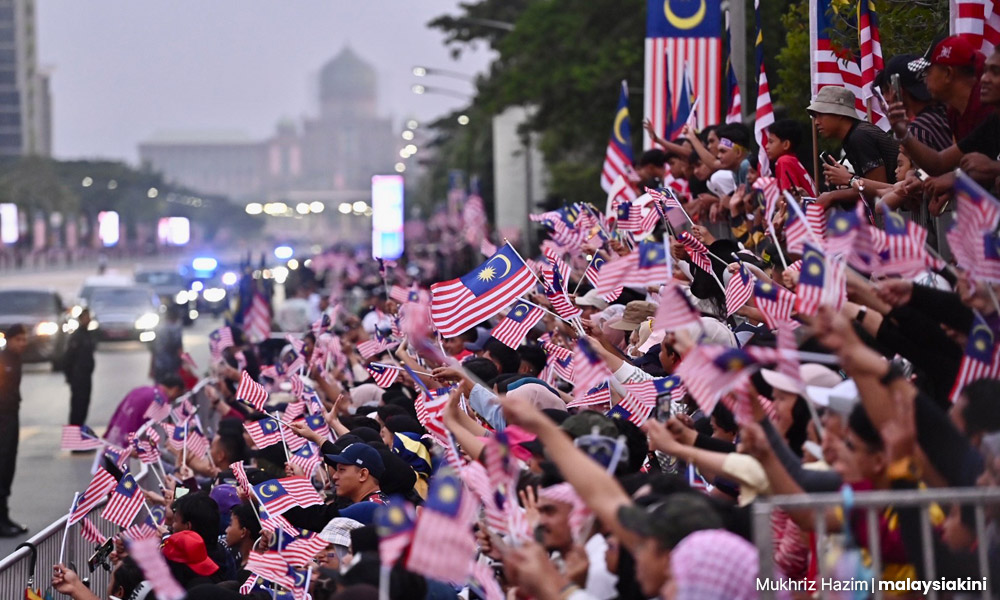 Lebih 100,000 hadir sambutan Hari Kebangsaan 2023 di Putrajaya