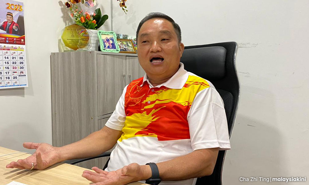 黄瑞林反击喊告罗斯兰,也讥诺奥玛“有病要吃药”