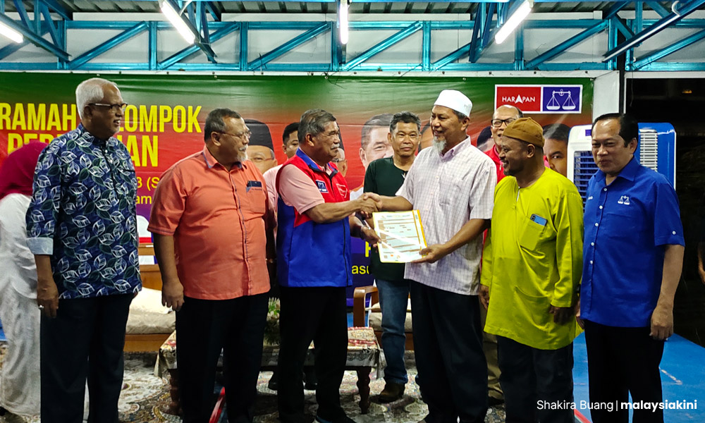Former PAS lawmaker joins Amanah