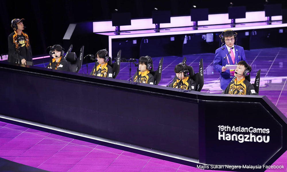 Asian Games: China beats Malaysia for historic esports gold