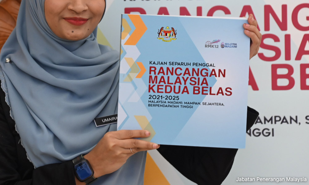 Govt to carry out impact study on two data sharing policies 