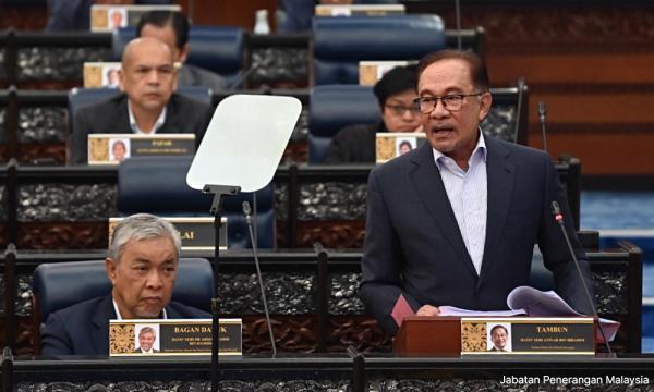 COMMENT | Anwar's doublespeak on Zahid's DNAA