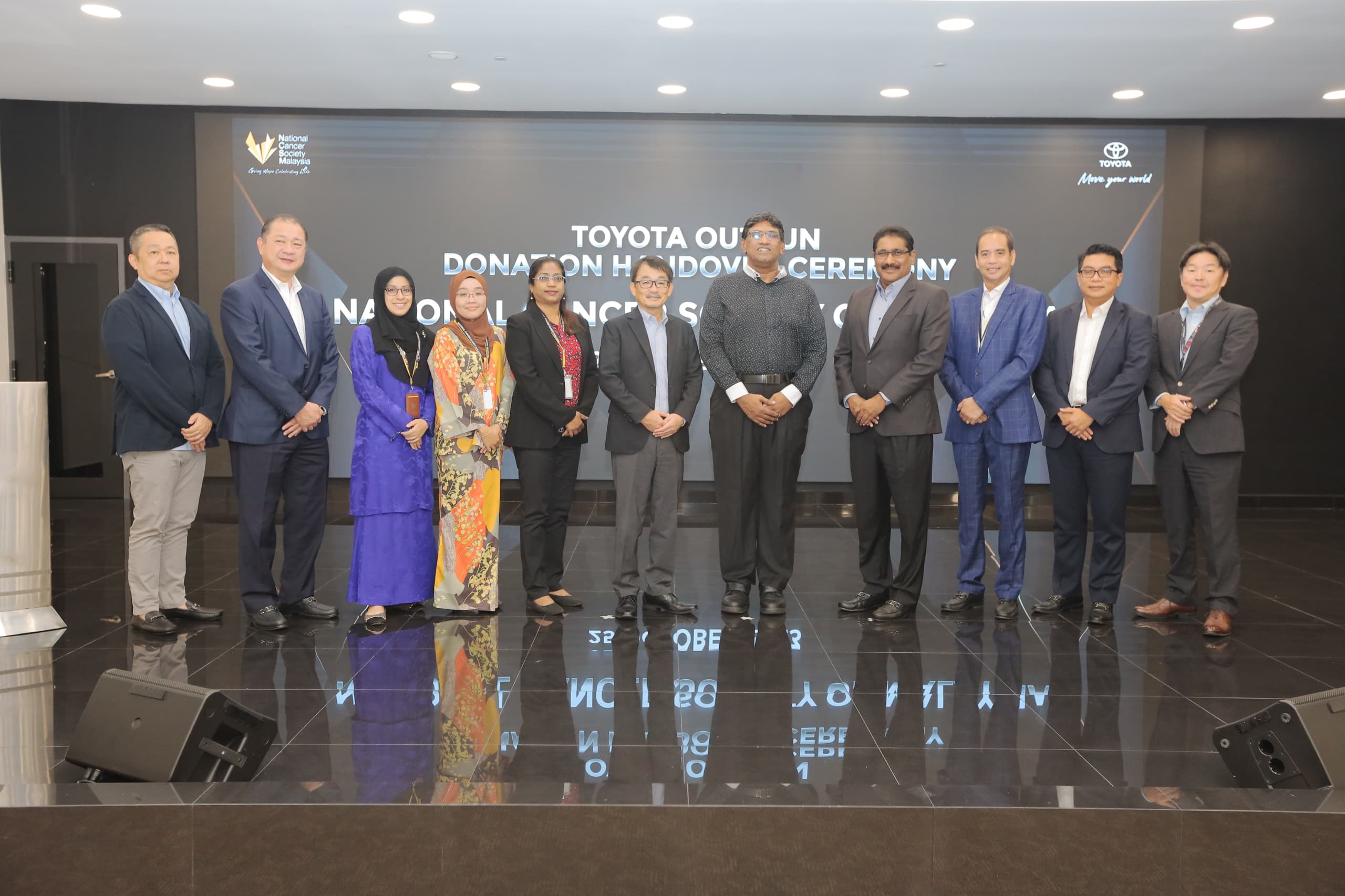 Toyota Outrun Donation Handover Ceremony Marks Milestone Contribution to National Cancer Society of Malaysia