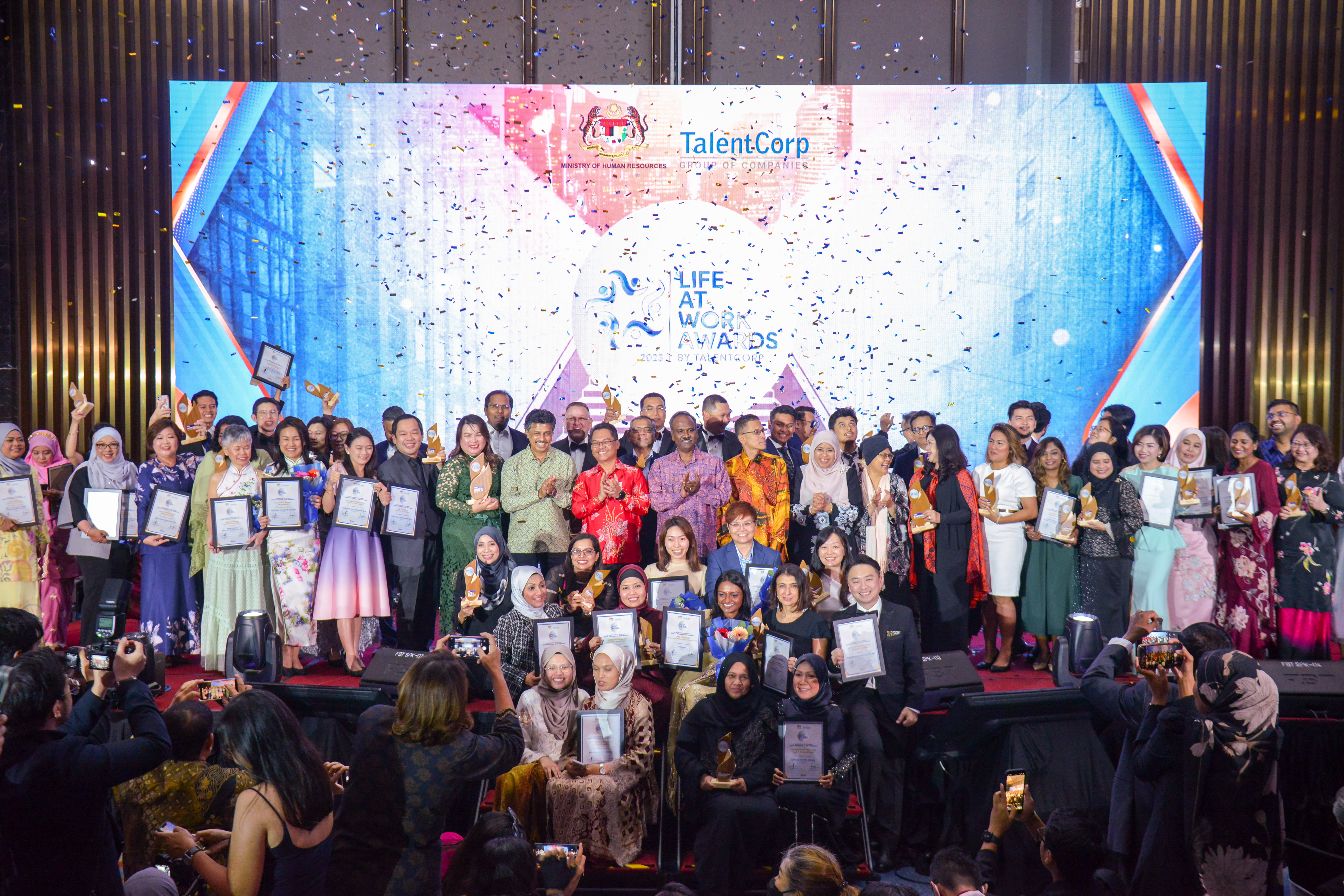 TalentCorp's LIFE AT WORK Awards 2023 Celebrates Pioneers in Shaping Malaysia's Business Future - Vimarsana News