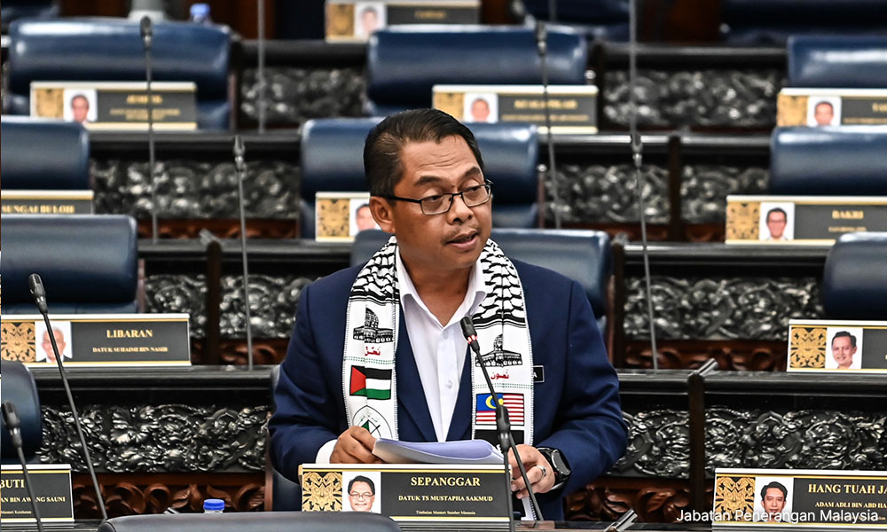 Waktu kerja anjal mungkin diperkenal tarik minat rakyat kerja di ladang
