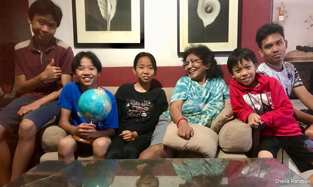 The retired journo who opened her home to a stranger’s children