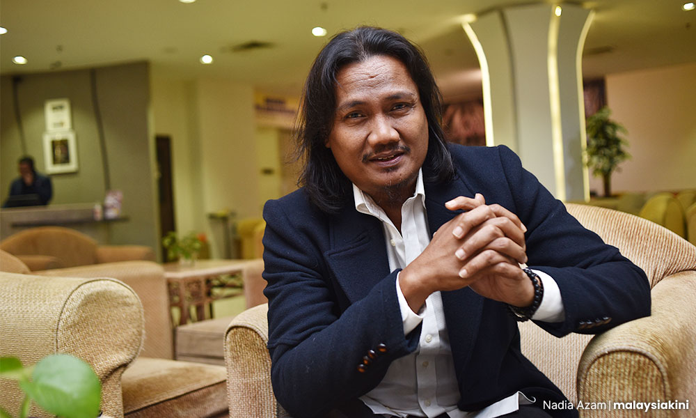 Periuk nasi artis jahanam gara-gara penyanyi 'kacau market'
