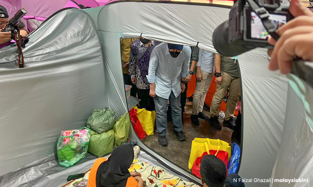 PM tiba di Kelantan untuk tinjau situasi banjir