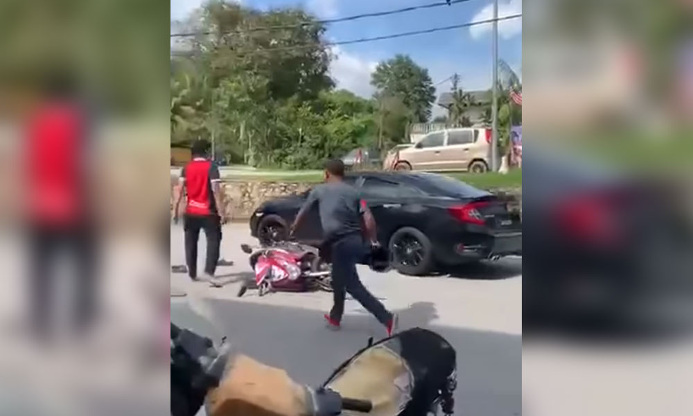 ‘Kereta rempuh motor ketika lari dari isteri’