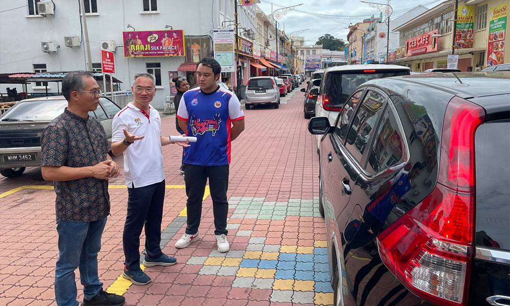 DAP reps want Malacca vehicle-free zone trial reviewed