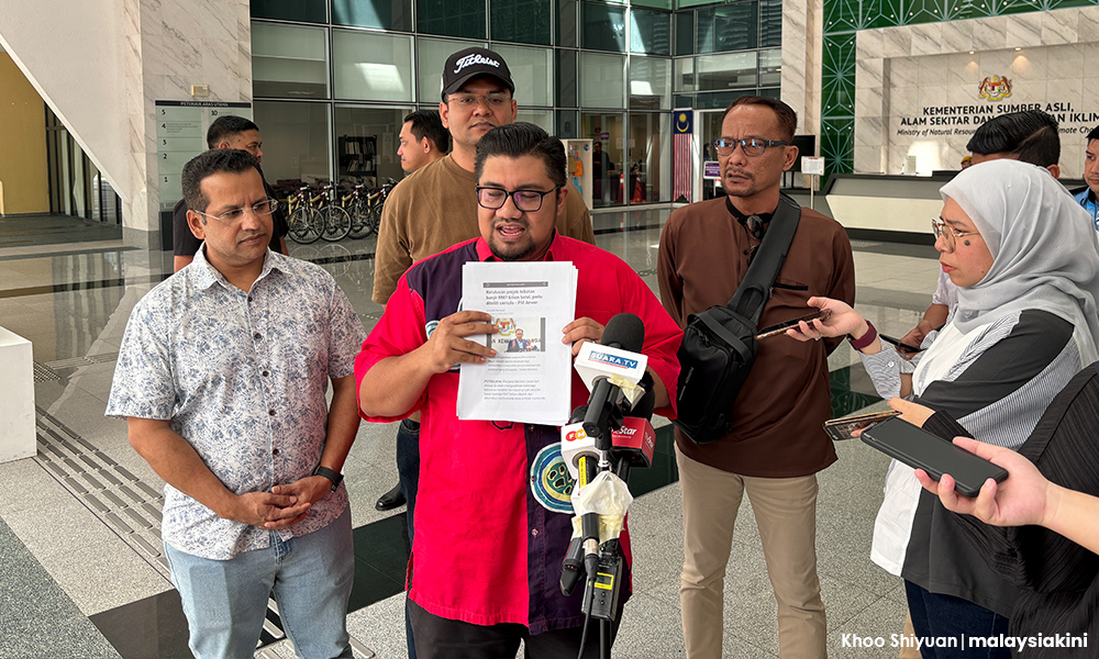 Mahkamah arah Chegubard tutup mulut isu 'kasino'