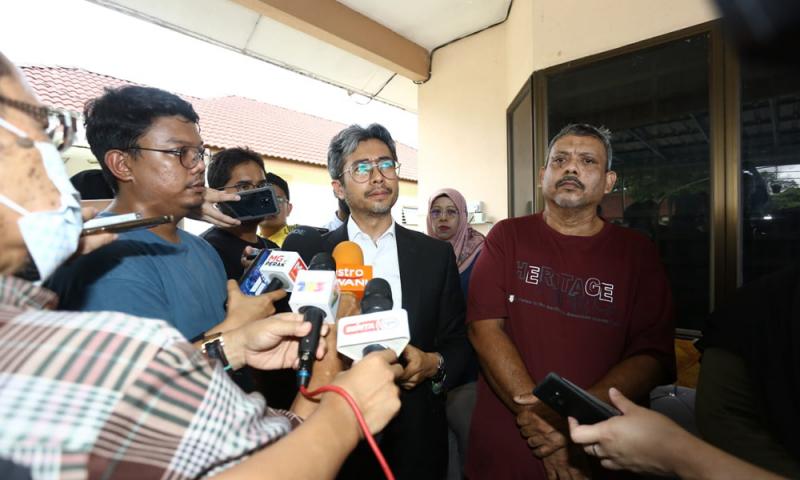 Kes bunuh pelajar: Abah sakit, abah sakit - bapa lihat anak meronta