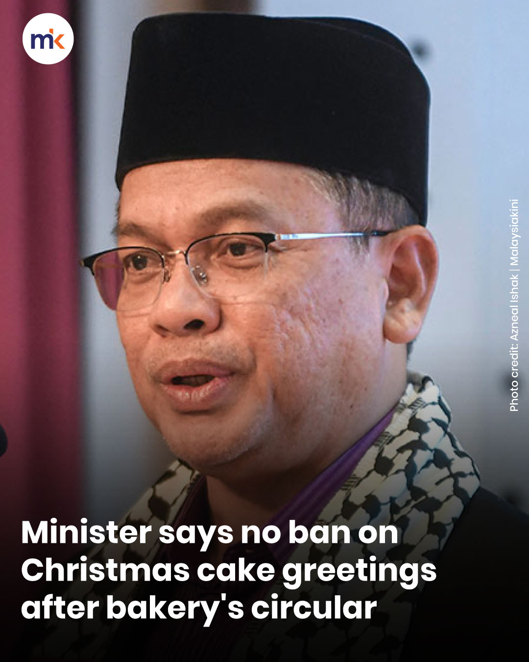 Minister says no ban on Christmas cake greetings after bakery's circular