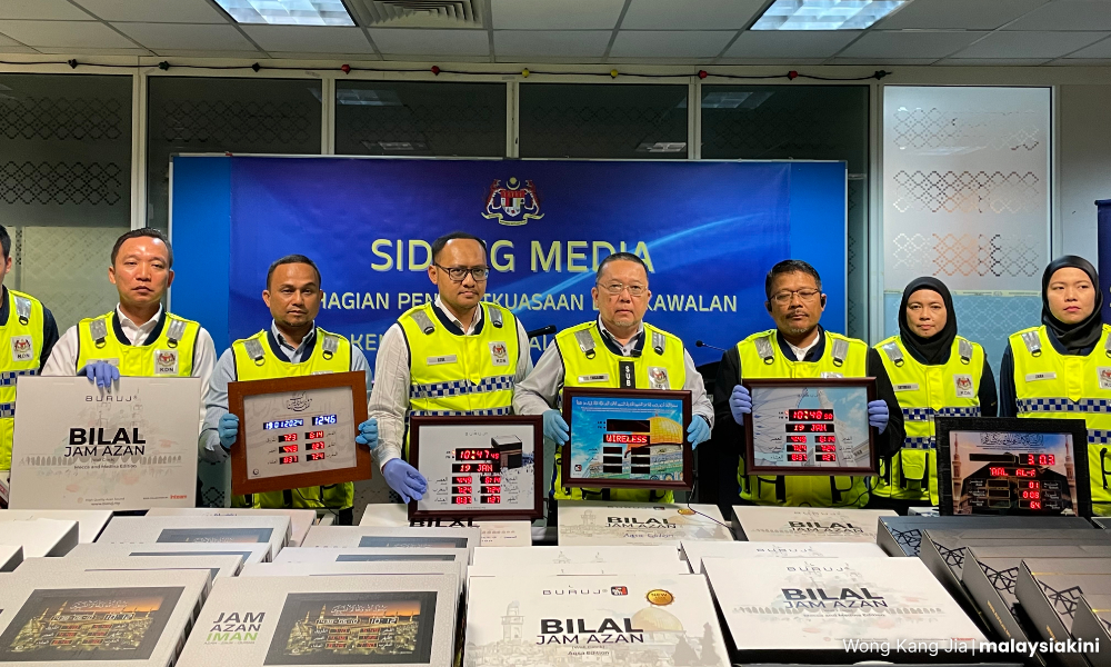 Ministry seizes 3,254 digital wall clocks worth over RM1m