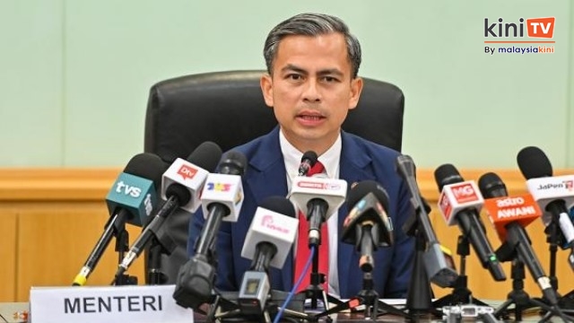 LIVE: Communications Minister Fahmi Fadzil holds press conference