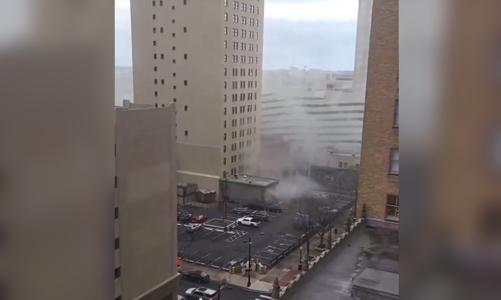 At least 11 injured, 1 missing as blast rocks Texas hotel
