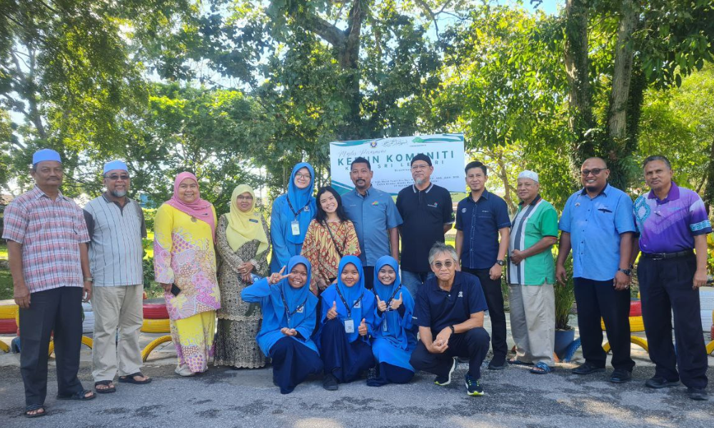 SMK Seri Ampang Kedah to increase awareness on how to dispose construction waste
