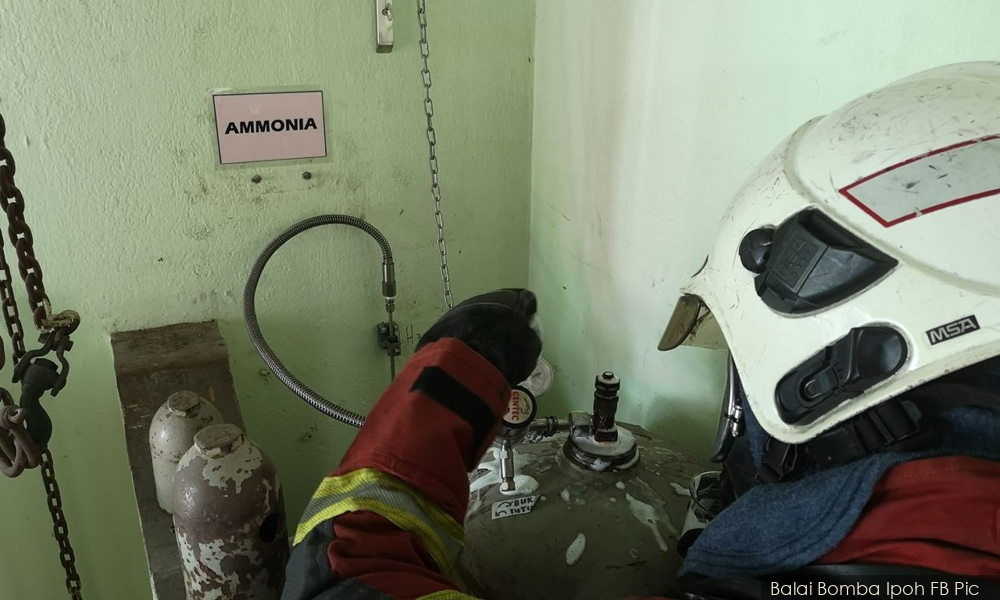 Kebocoran gas: Bangunan JMG Perak dikosongkan