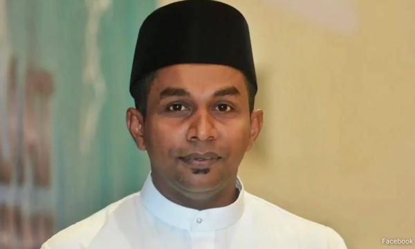 Two PN N Sembilan reps shift to 'neutral', cite stability