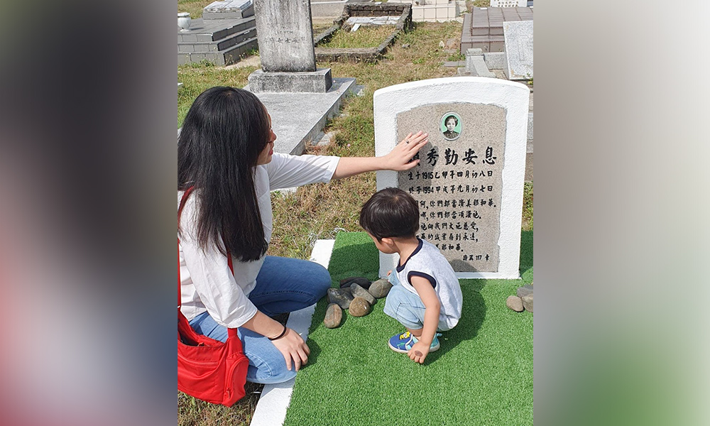 'Build bridges, not walls': DAP rep honours refugee great-grandmother