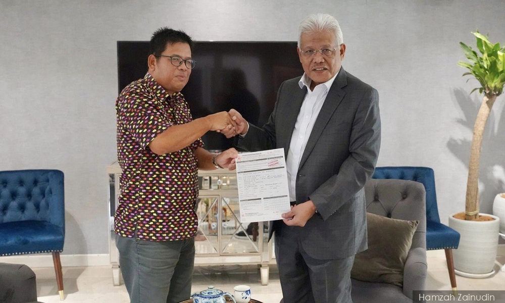 Loke's former aide joins Bersatu
