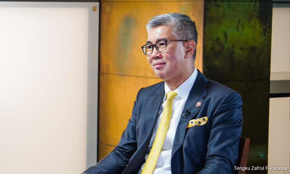 Najib house arrest: Zafrul seeks to correct errors in Zahid's affidavit