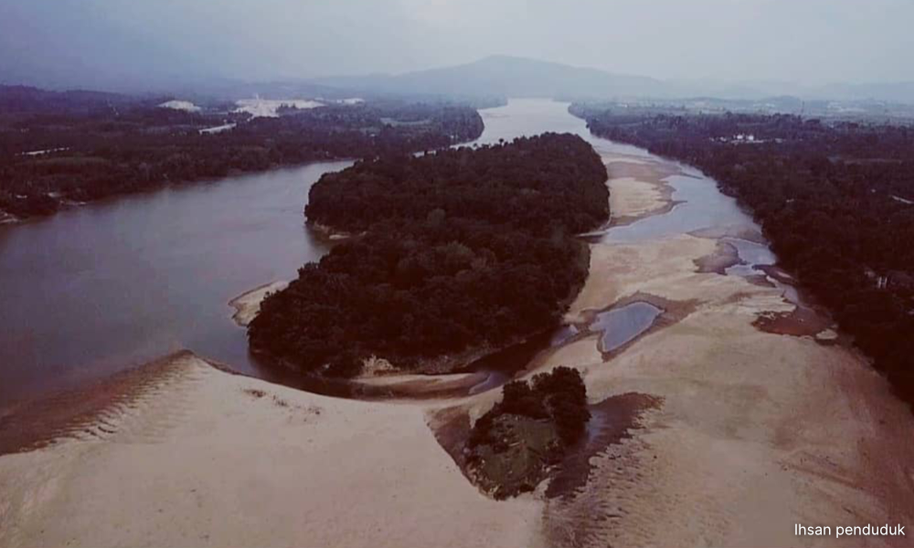 Nelayan sungai, penternak ikan dihimpit 'padang pasir'