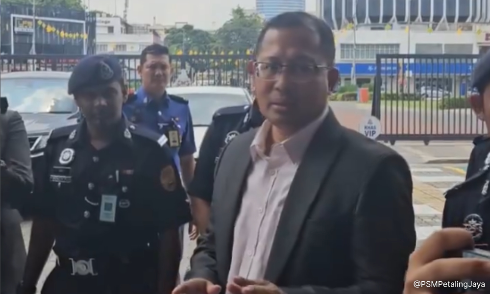 PJ mayor denies being rude to residents' group