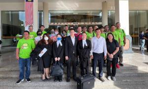 Court quashes 204 Raub durian farmers' judicial review bid
