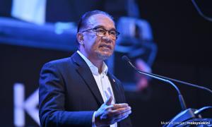 Anwar returns Khazanah allowance, reiterates stand to forgo PM salary