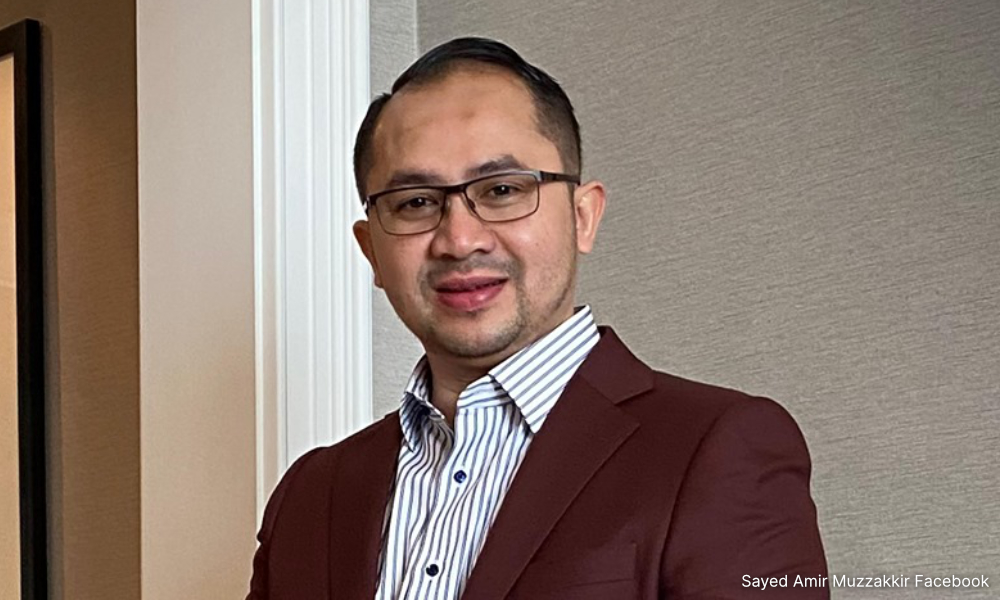 Hamzah's ex-aide graft trial: RM250k withdrawn from company account - witness