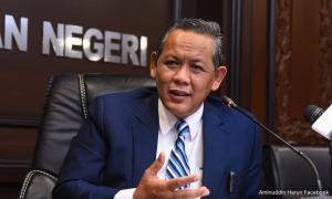 SNAPSHOT | MB says chieftains' declaration to remove ruler invalid; Sukma: Amirudin says ministry to decide