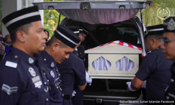 'Bapa penyerang balai dakwa darah polis, askar halal dibunuh'