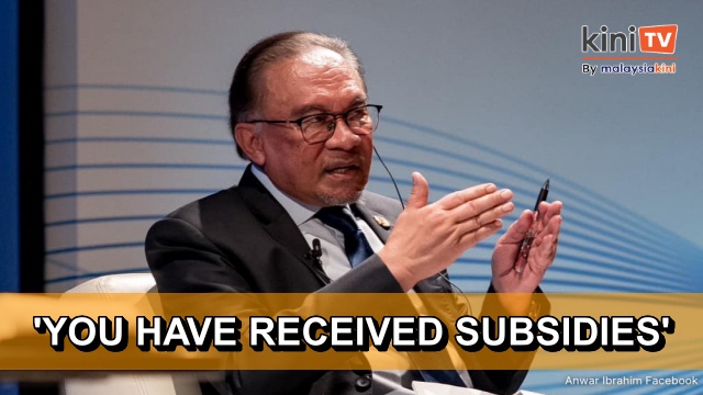 'If you still hike the prices, watch out!' - Anwar warns school bus operators