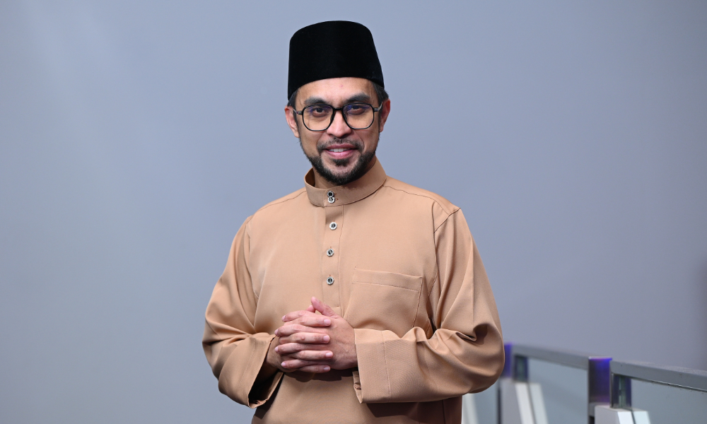 Mawi harap bahagiakan ibu dengan Zim Zim Ala Kazim