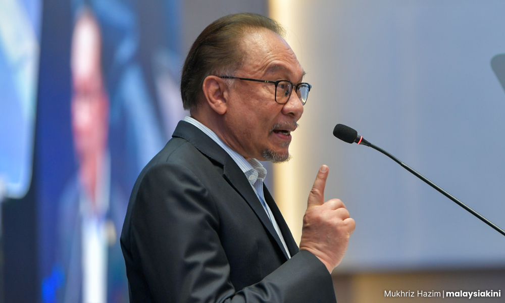 Write 3R issues but do it with care, Anwar tells media thumbnail