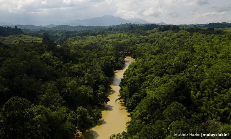 Pandangan Kampung Pos Lanai dari udara.