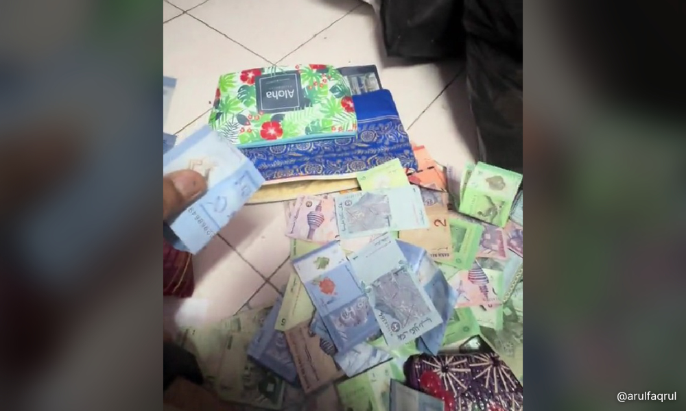 Kemas rumah terbiar, syarikat pembersihan jumpa harta lebih RM60,000