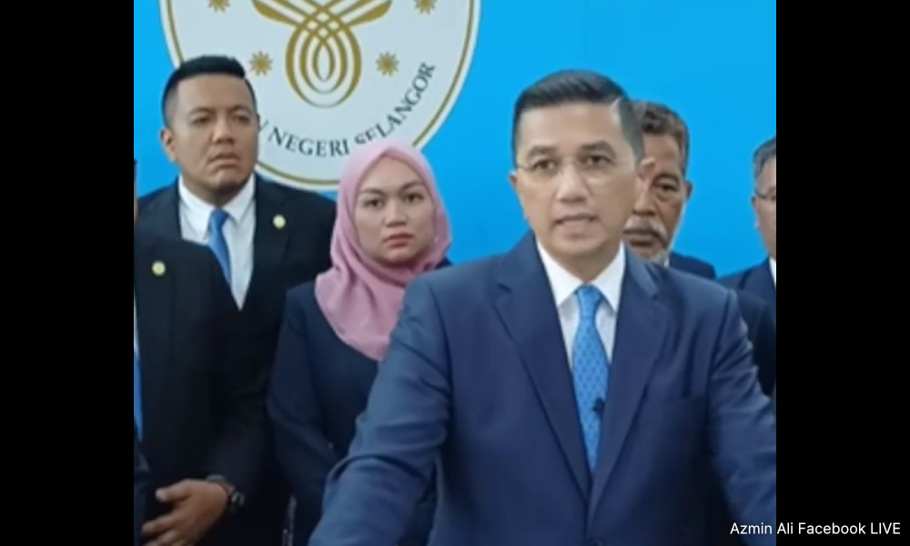 Azmin terus tekan speaker DUN kosongkan kerusi Selat Klang