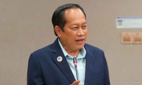 Malaysia Pencapaian Baru: Pusat Pakar Pergigian Terunggul Negara Dibuka di Negeri Sembilan!