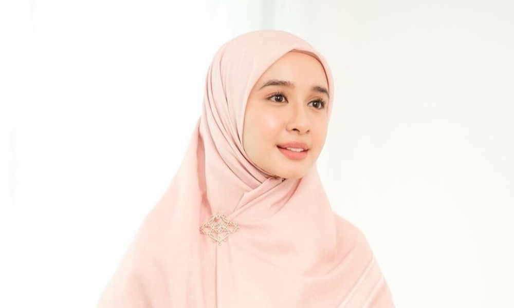 Penyebar berita palsu 'pernikahan' Laudya Cynthia mohon maaf