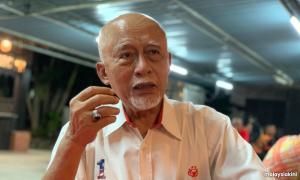 Veteran Umno: DAP boleh keluar kerajaan sekarang, tak perlu tunggu Julai