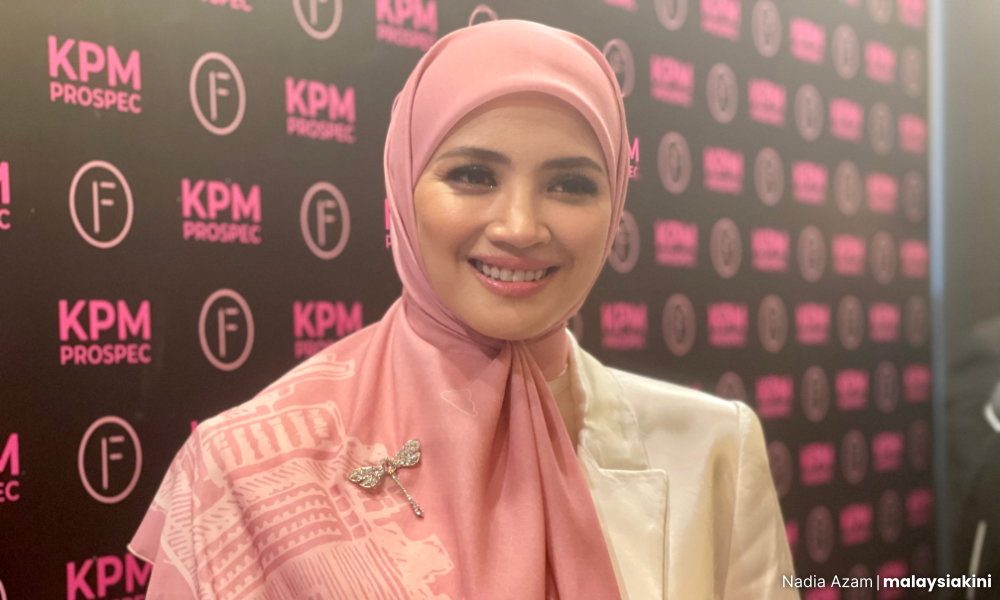 Fazura tak dedah kebahagiaan dek hormat derita Palestin