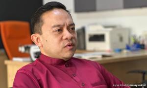 Wan Saiful tuntut RM10 juta dari Tun Faisal: Isu Jana Wibawa meletup?