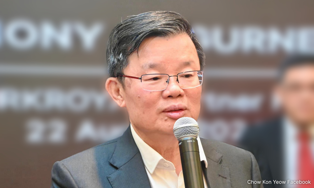Teng laments Chow's fate, says only 'insiders' know his successor(04)
