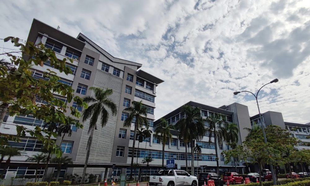 HSIS Serdang rekod rawatan tertinggi, 76 pesakit kardiologi sehari