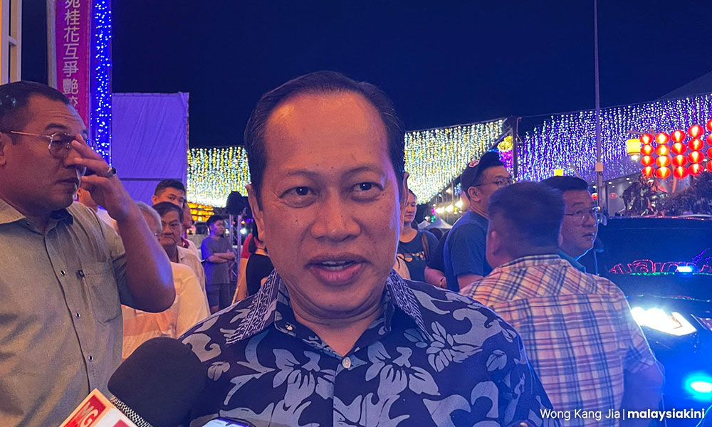 Akmal not told to stay away from Mahkota campaign: Umno leader